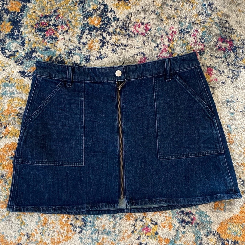 Jean mini skirt